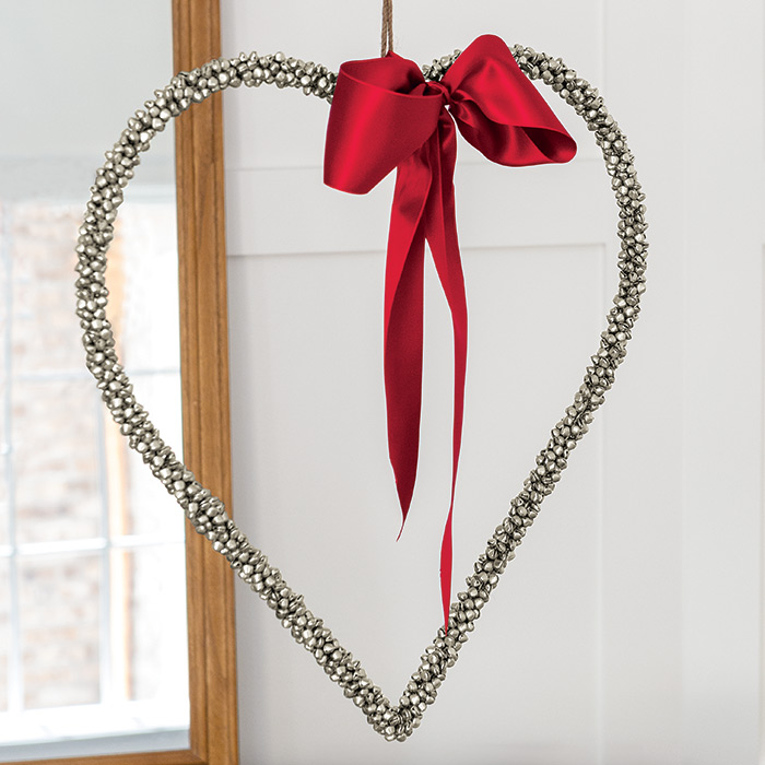 Grande Jingle Bell Heart, Wreaths: Olive & Cocoa, LLC